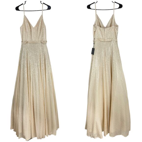 Mac Duggal IEENA NWT V-Neck Sequined Ball Gown Size 6 Pearl On Seam Pockets - Picture 3 of 10